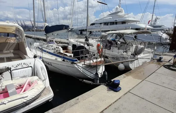 Grand Soleil 39 sailboat tours in Golfo dei Poeti and Cinque Terre