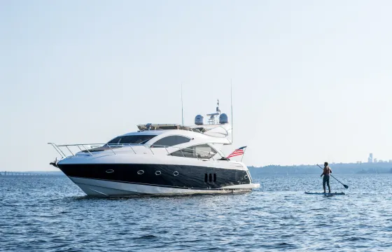 65’ Sunseeker Yacht – Lake Washington Luxury, James Bond-Style Charter