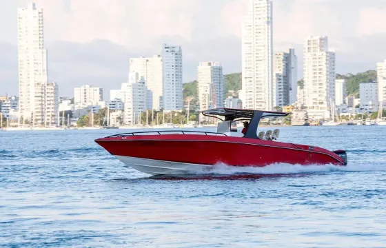 Private Boat Rental Cartagena — Rosario Islands, Baru & Cholón | Sky Motomarlin