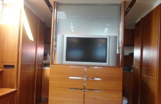 Charter 70' Itama Power Mega Yacht in Porto Santo Stefano, Italy