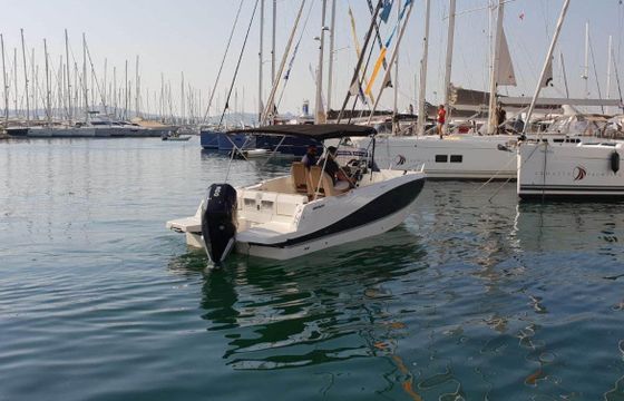Quicksilver 755 Activ Open Boat Rental in Trogir and Split