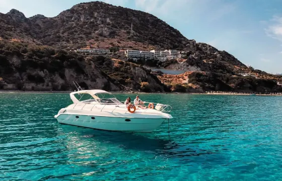 Explore Crete on a Cranchi Zaffiro 34 Luxury Yacht