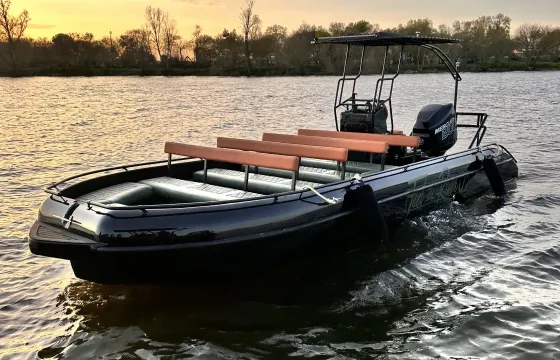 Lancha Red Boat Explor 200cv