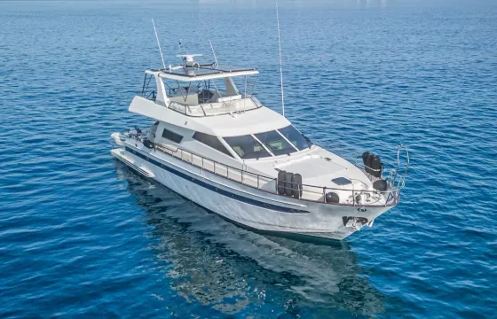 73ft Astondoa Premium Yacht at Affordable Rate