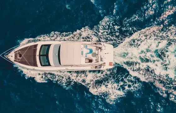 50' Azimut All-Inclusive Yacht Charter in Tulum Beach.