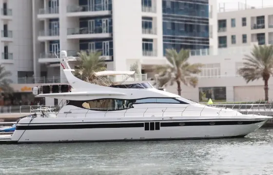 80ft Classic Luxury | 40 Pax | Large layout