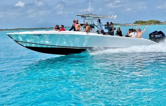 Rose Island Private Tour - Marlin 35 Open Center Console