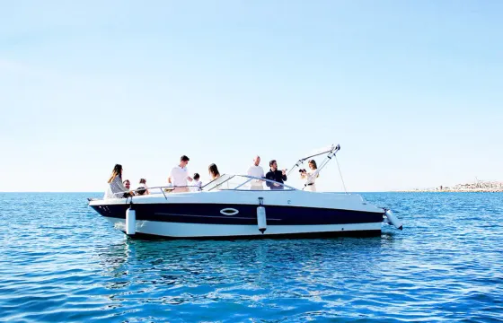 FLOKY YATCH 8m 10 pax - Boat with captain in Puerto Banús Marbella.