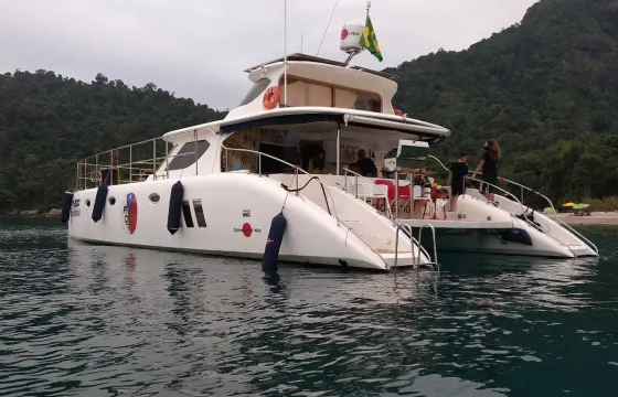 Experience Rio in Style with 46ft Catamaran Cruise for 38 people!