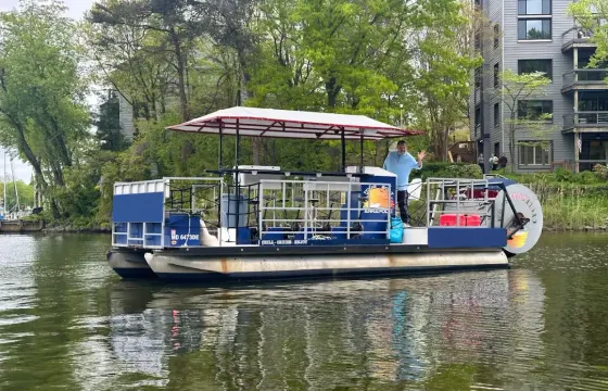 30' Catamaran Tour Boat in Annapolis - BYOB Private Cruise - 6 Guests Capacity
