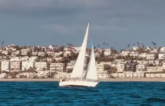 Crown 34' Sailboat - Private Coastal Sailing - Los Angeles