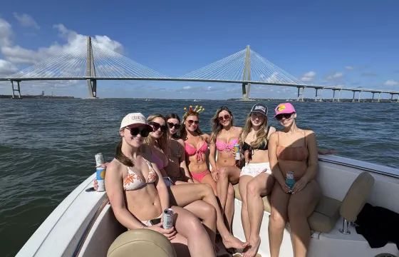 23’ Sportsman - Charleston Harbor Cruises, Dolphin Tours & Sandbar Adventures