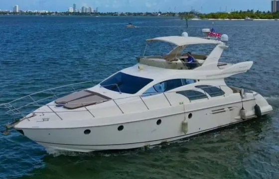 Enjoy Miami Aboard The 50’ Azimut Yacht