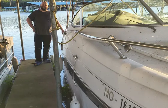 1998 Rinker Fiesta Vee 280 - 3 Beds On Fort Gibson lake!