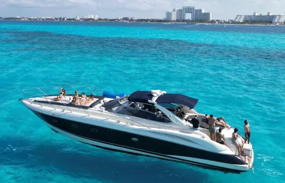 Luxury 60ft Sunseeker Motor Yacht in Cancun!