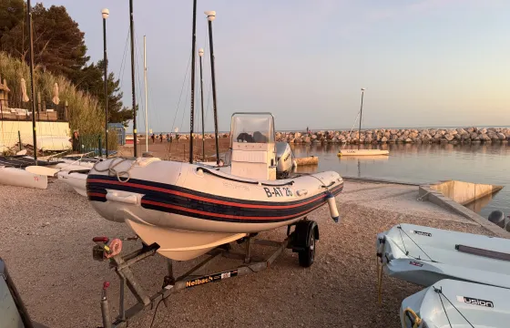 Sportis MC4700 with 50hp Honda – 4 adults in Lavandou, French Riviera