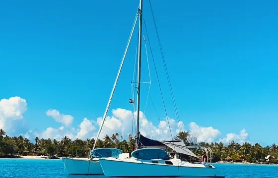 36' Fountaine Pajot Catamaran - Sans Skipper in Tahiti