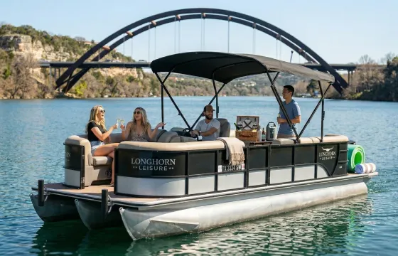 Last Minute Specials 🎇 LAKE AUSTIN