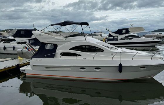 Azimut 38 Motor Yacht from Rio de Janeiro