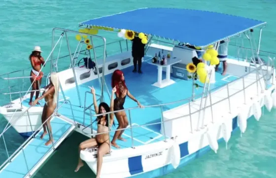 Exclusive Private boat rental to any occasion in punta cana🥳