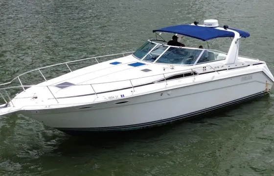 Enjoy Miami in 41FT Sea Ray Sundancer - Inquire Now for the Best Deal!