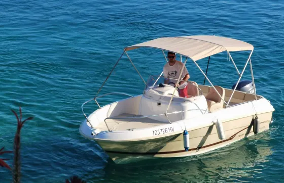 Jeanneau Cap Camarat 555 Style 100HP