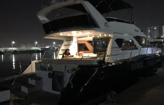 Luxury Motor Yacht for 4-Person charter in Turkey