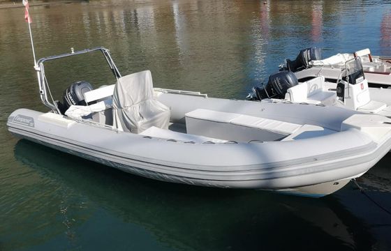 Charter 26' Capelli Tempest Rigid Inflatable Boat in Cefalù, Italy
