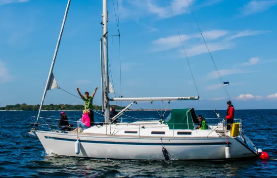 6 passanger Bavaria 35 "Christine"