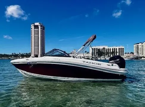 The Perfect Boat for the Perfect Day! | 18 ft bowrider
