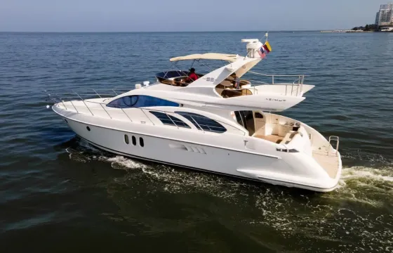 Spacious and Elegant 55ft Azimut Motor Yacht