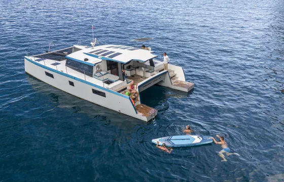 10 Hours Luxury Tours | From Funchal to Desertas Islands
