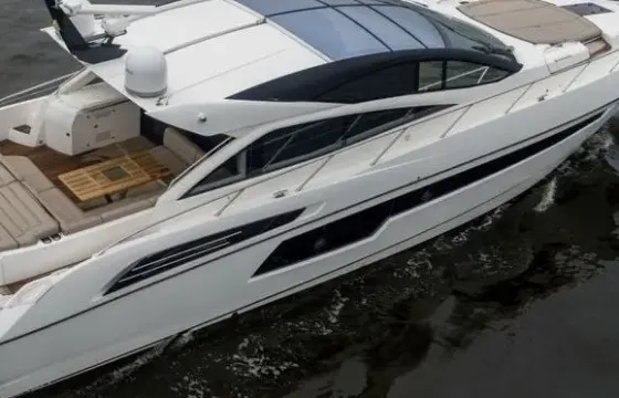 75’ Sunseeker Predator Mega Yacht