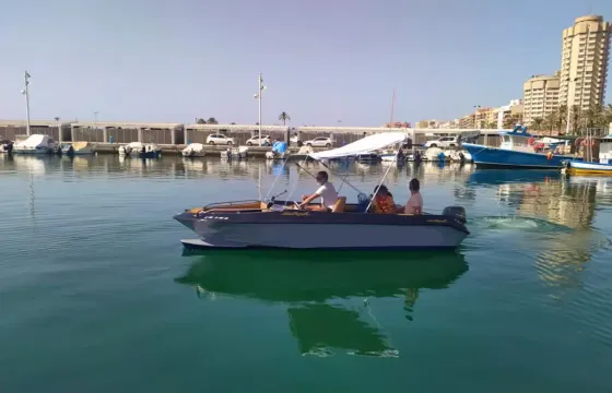 16ft Sea Ray Bowrider - Barco Sin Licencia / NO LICENSE REQUIRED