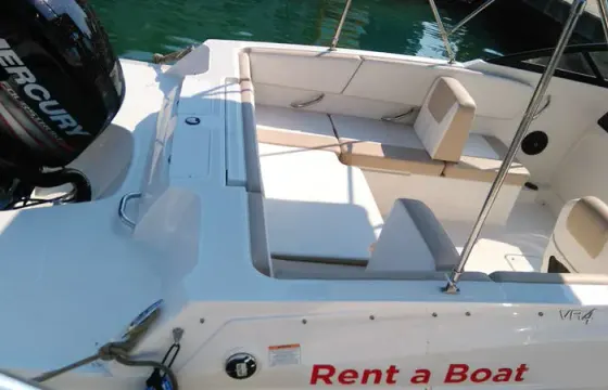 Brand new Bayliner VR4 OB MY2024 in Biograd na Moru