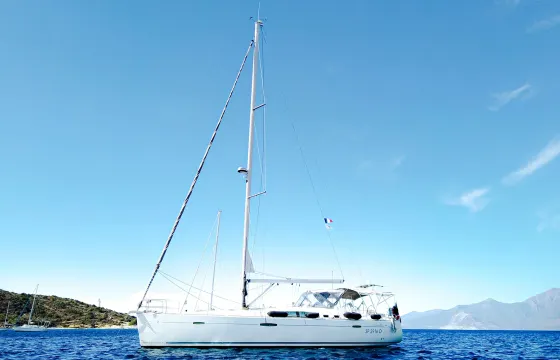 Beneteau Oceanis 46 Sailing Tuscany Elba island and north Corsica