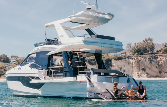 New Most Luxurious Yacht in Marina Del Rey w/Beach Mode + Lots of Toys!!!