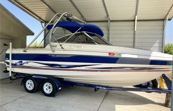 22’ Spacious Open Bow Family Boat for Fresno, Ca.