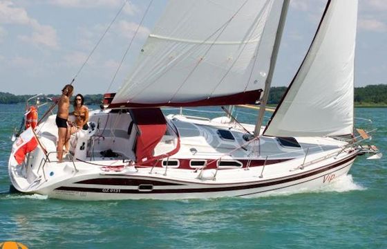 Charter 32' Test - Vipozuna Cruising Monohull in Giżycko, Poland
