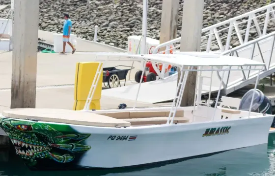 Power Cat Cruising in Quepos, Costa Rica