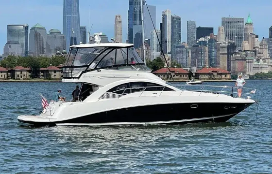 One & Only - 52 Foot Luxury SeaRay Yacht, Brooklyn Bridge Park!
