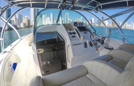 Speed Yacht Tuna 38ft - Island hopping in style