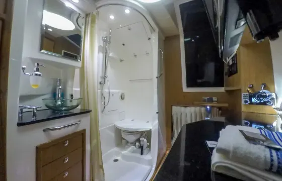 Speed Yacht Tuna 38ft - Island hopping in style