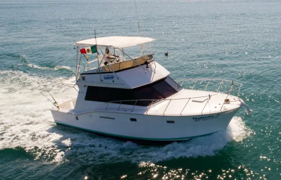 Classic Hatteras 42ft Sportfisher Yacht | Cruising & Sportfishing