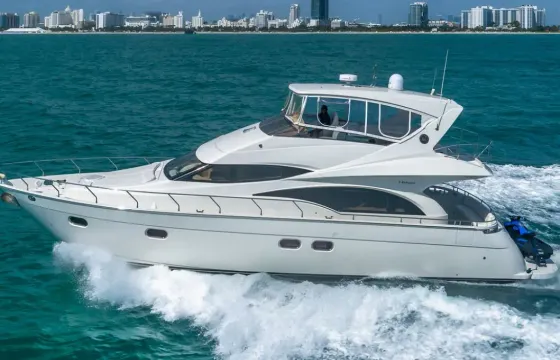 Luxury Marquis 63ft Yacht in Miami!!!!!