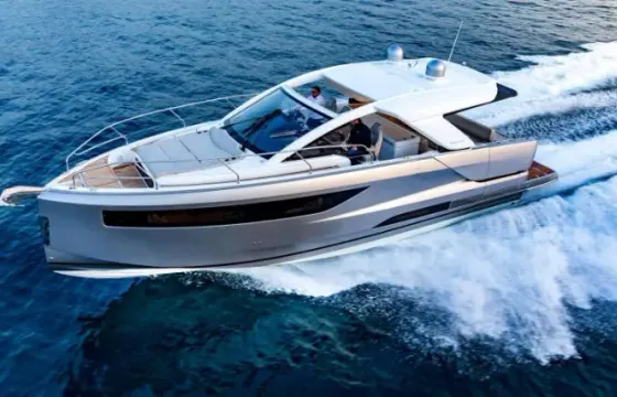 Jeanneau DB 43 Luxury Yacht boarding in Antibes, Cannes, St Tropez or Monaco