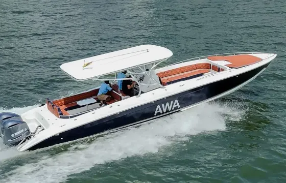 Luxury Bravo 41' Speedboat - Live and Enjoy Sailing in Rosario Islands