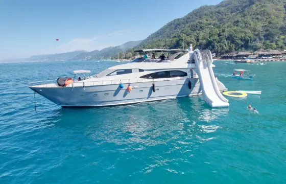 Super Yacht Puerto Vallarta