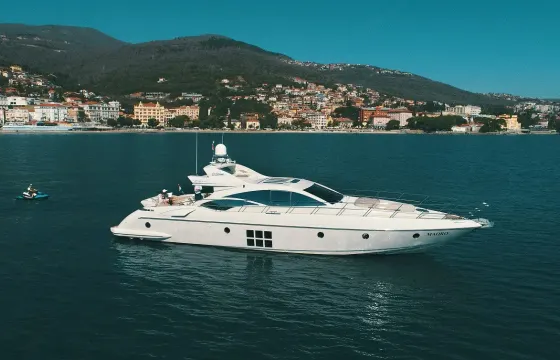 M/Y Maoro Azimut 68S Power Mega Yacht Rental in Split, Croatia