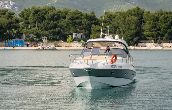 Enjoy the most perfect day with us on our Sessa S42